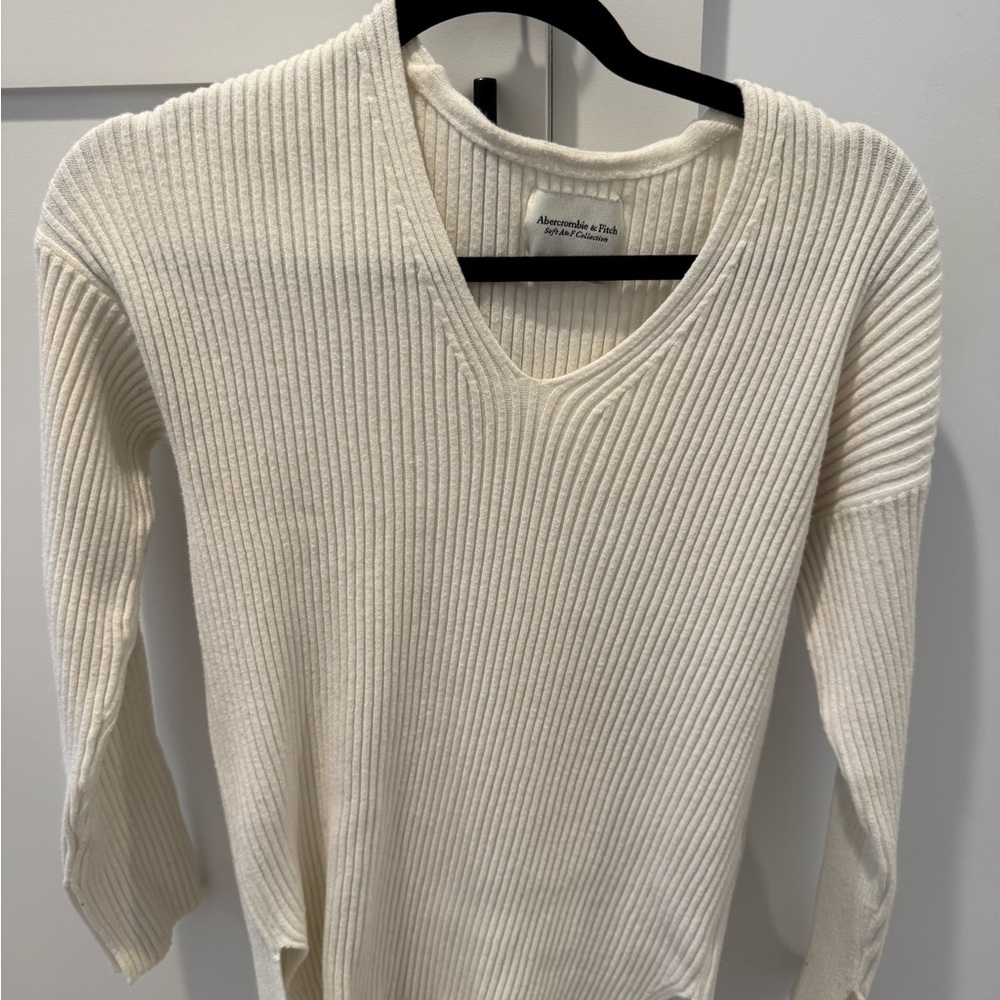 Abercrombie & Fitch Top
